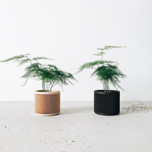 Set of 2 planters - JAPAN Hot on Sale