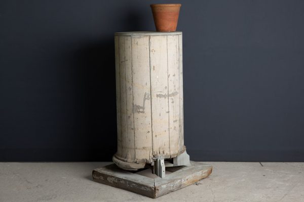 19th Century American Column Base Online now