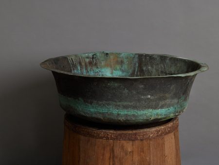 Large French Copper Basin with Verdigris Online Hot Sale