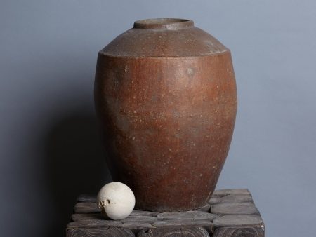 19th Century Earthware Pot from Borneo Discount