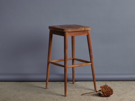 Simple Teak Stool in Natural Fashion