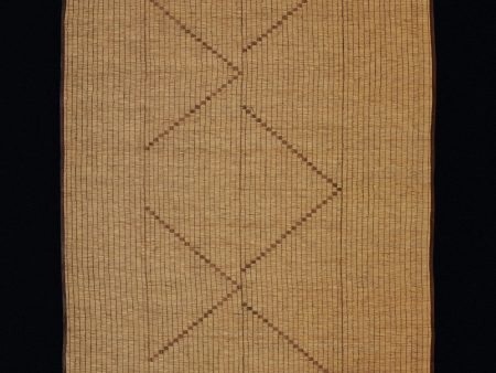 Light Coloured Medium Sized Early Tuareg with a Field of Floating V s ............... (7 x 13 5  ) Online